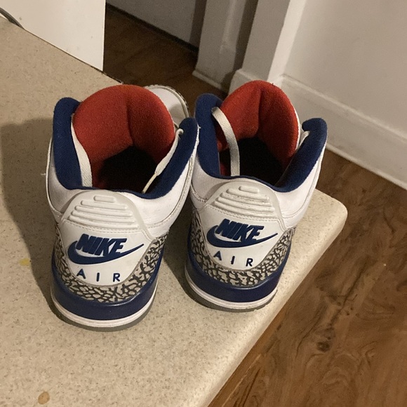 Jordan 3 - Picture 3 of 4